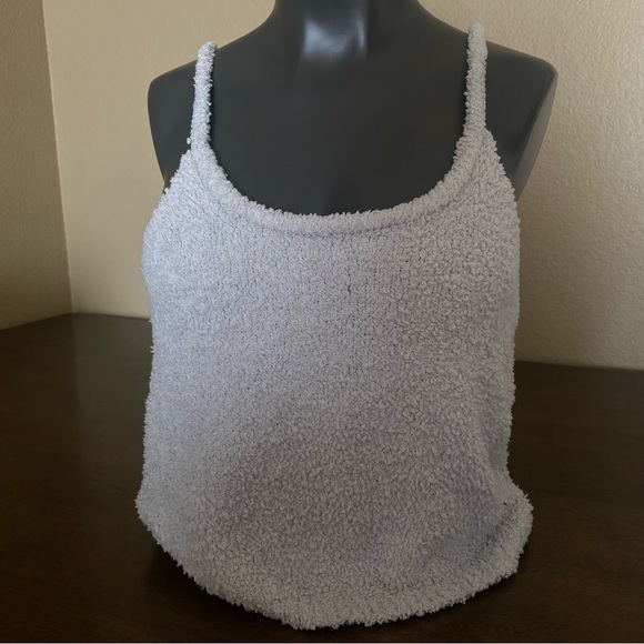 Fuzzy tank top - Picture 6 of 7